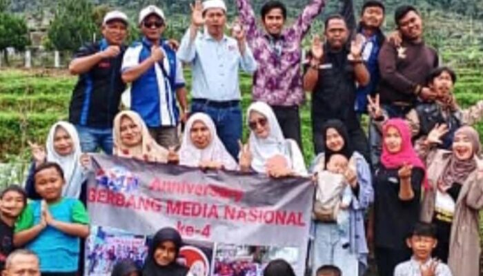 Gerbang Media Nasional Rayakan Anniversary ke-4 di Villa Cihanjawar Purwakarta