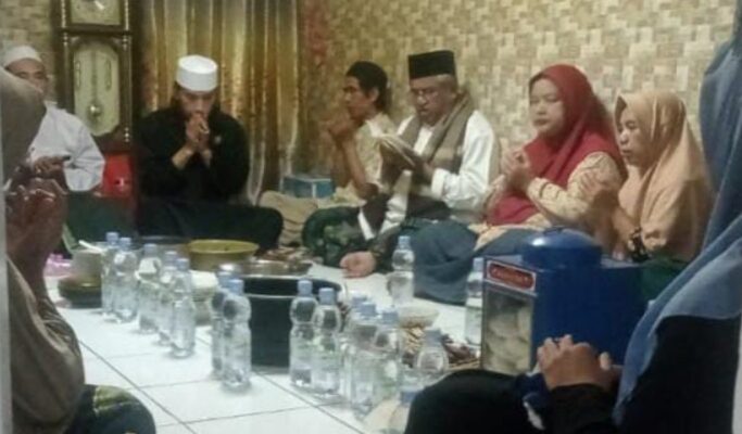 Momen Kebersamaan Menyambut Bulan Suci Ramadhan di Kediaman Ustadz Pipin Karawang