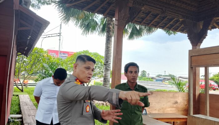 Kapolres Cek Kesiapan Pos Pam Terpadu KM 57 Jelang Ops Ketupat 2025