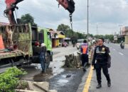 Jelang Ops Ketupat Lodaya, Satlantas Polres Karawang Tutup U turn di Jalan A Yani, Cikampek