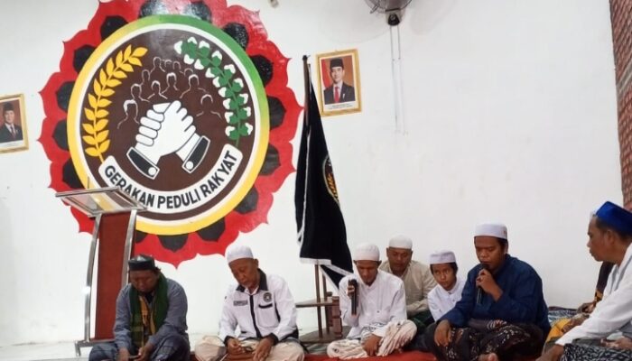 Gerakan Peduli Rakyat Karawang Gelar Buka Bersama dan Pembagian THR