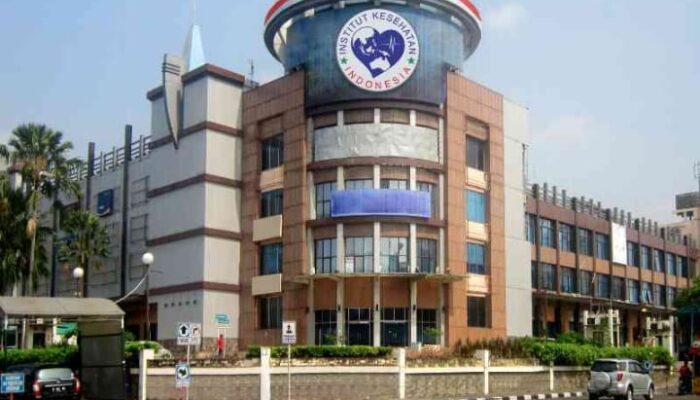 IKI Jakarta Bangkrut, Pantas Istri Muda Rusli Bintang Mau Rebut Universitas Malahayati