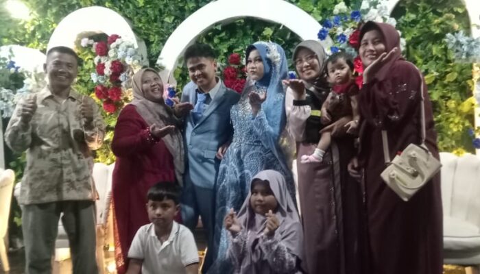 Keluarga Besar Hadi H Gelar syukuran walimatul nikah  Di kediaman keluarga mempelai wanita dusun pagadungan Purwasari