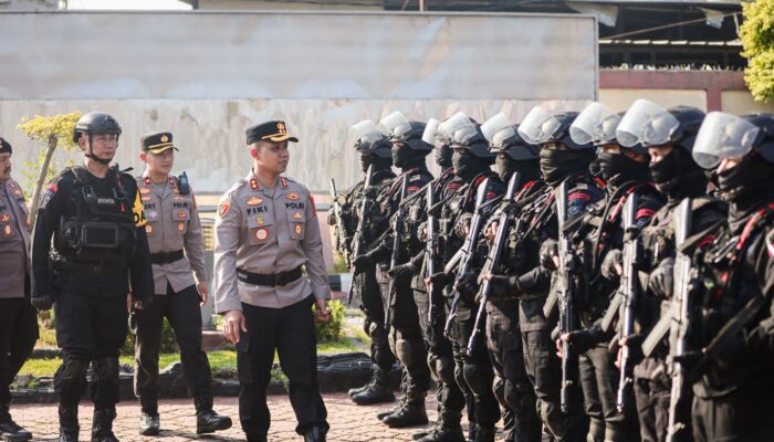 Polres Karawang Gelar Apel Kesiapan Pam Peringatan May Day 2025
