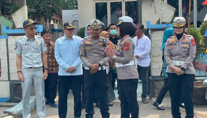 Satlantas Polres Karawang Dampingi Korlantas Polri Survey Asistensi di Desa Pasirtanjung