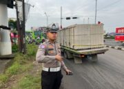 Upaya Polantas di Karawang, Atasi Kemacetan Lalu Lintas Jalan Raya