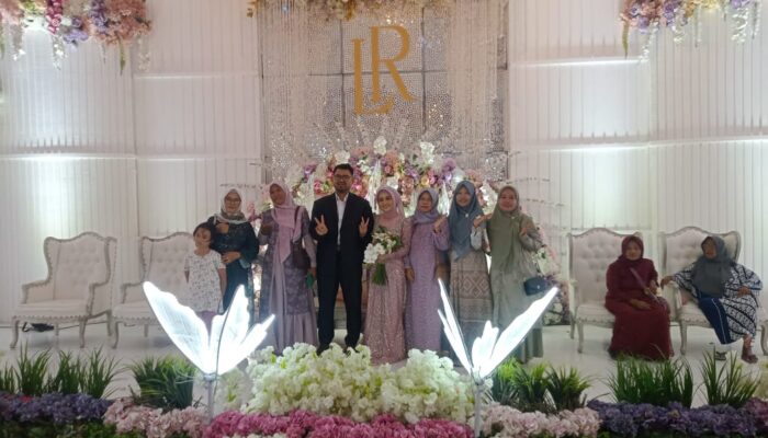 Muhammad Robi S.Kep.Ners Resmi Mempersunting dr.Lailatul hikmah di Acara Pernikahan yang Khidmat dan Penuh Kebahagiaan