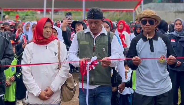 Dalam Rangka Memperingati HUT RI Yang Ke 80 Desa Sunten Jaya Bandung Barat Gelar Jalan Santai