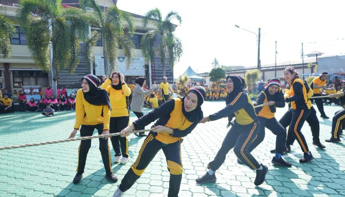 Semarak Kebersamaan, Polres Karawang Gelar Lomba HUT Kemerdekaan RI ke-80