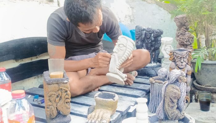 Martein Maestro Tersembunyi dari Dawuan Barat Karawang Seniman Patung dan Lukis yang Tumbuh di Tengah Lumbung Padi dan Kota Industri