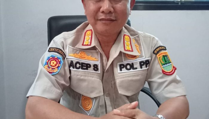 Satpol PP Karawang Gelar Pembinaan dan Bakti Linmas
