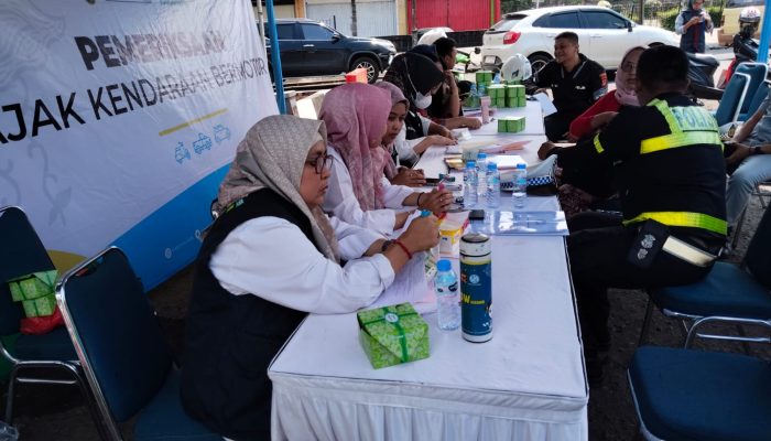 Bapenda Karawang Bersama Satlantas Polres Karawang Gelar Razia Pajak Kendaraan Bermotor