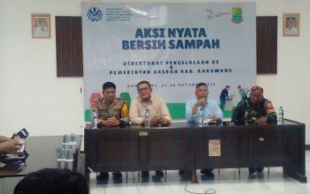 Kecamatan Cikampek Karawang Lakukan Kerja Nyata Dengan Bersih bersih Sampah