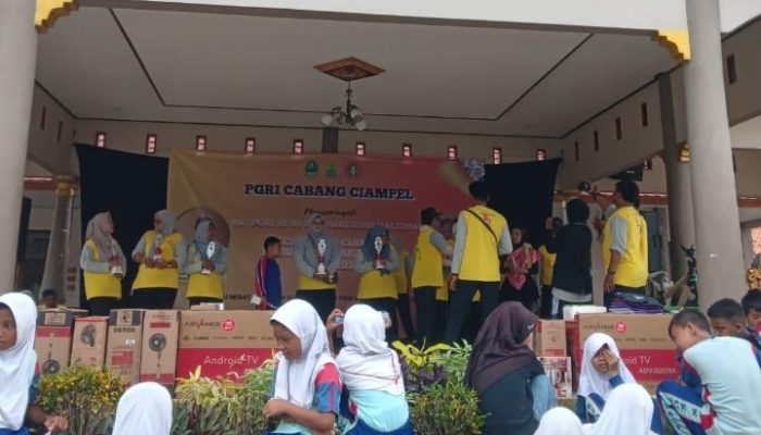 PGRI Cabang Kecamatan Ciampel Gelar Berbagai Lomba Dalam Rangka HUT PGRI Yang ke 80