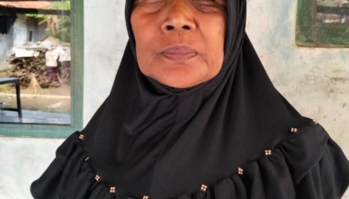 Acem Janda Lansia Usia 60 Tahun dari Desa Tanjungjaya Karawang Belum Tersentuh Bantuan
