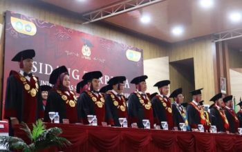 594 Wisudawan UNSIKA Resmi Dikukuhkan, Rektor Tekankan Solidaritas dan Kepedulian Sosial