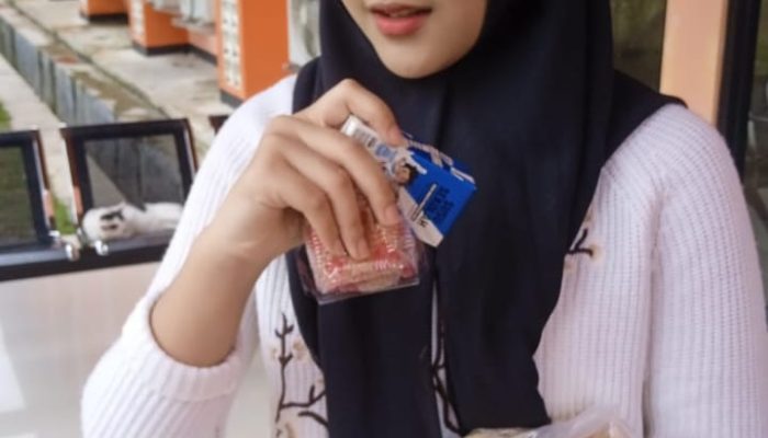 Diduga Jatah MBG SMAN 1 Rawamerta di Potong Dapur MBG Jatah Untuk 1 hari dihitung 3 hari,ini sungguh Terlalu