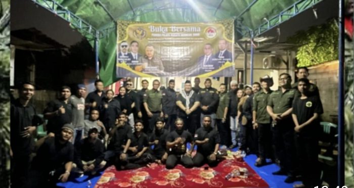 Pemuda Palapa dan Barisan 8 Center Gelar Buka Puasa Bersama di Tangerang Selatan .