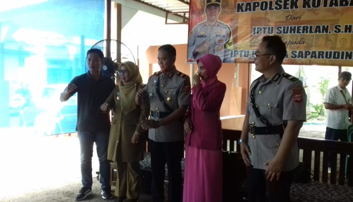 Polsek Kotabaru Karawang Gelar Pisah Sambut dari Iptu Suherlan SH Kepada Iptu Hendra Saparudin SH