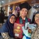 Momentum Kebahagiaan Keluarga Suradi, S.H.: Muhammad Iqbal Sholahuddin, S.Pd. Resmi Diwisuda di UNSIKA