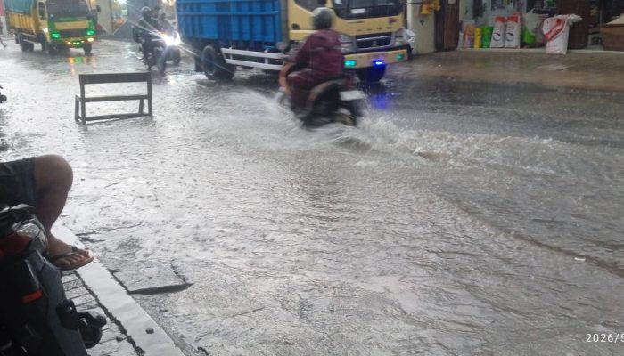 Jalan Raya Citeko Lintas Plered–Tegalwaru banyak titik kerusakan, Pemerintah Tutup mata