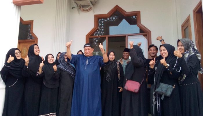 Seorang Dermawan Salurkan 1,3 Ton Beras untuk Dhuafa di Empat Desa Bersama Yayasan Nurbayan.