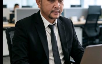 SELAMAT JALAN, GURUKU,PELITA HIDUP YANG PALING TENANG,JASAMU DAN CINTAMU TAKAN PERNAH HILANG.