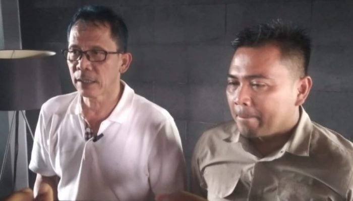 Polemik dugaan Asusila Ka Dishub Karawang Muhana, Kuasa Hukum Askun ” Jika ada bukti Laporkan secara resmi “