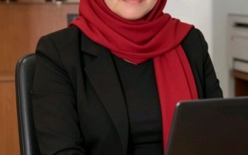 KINI AKU SENDIRI,HANCUR DIGULUNG RINDU,MENANGGUNG AKIBAT DOSA MASA LALUKU.