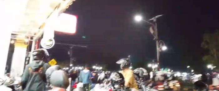 Alun Alun Kebumen Jawa Tengah Yang Menjadi Pusat Penggerak Ekonomi Rakyat